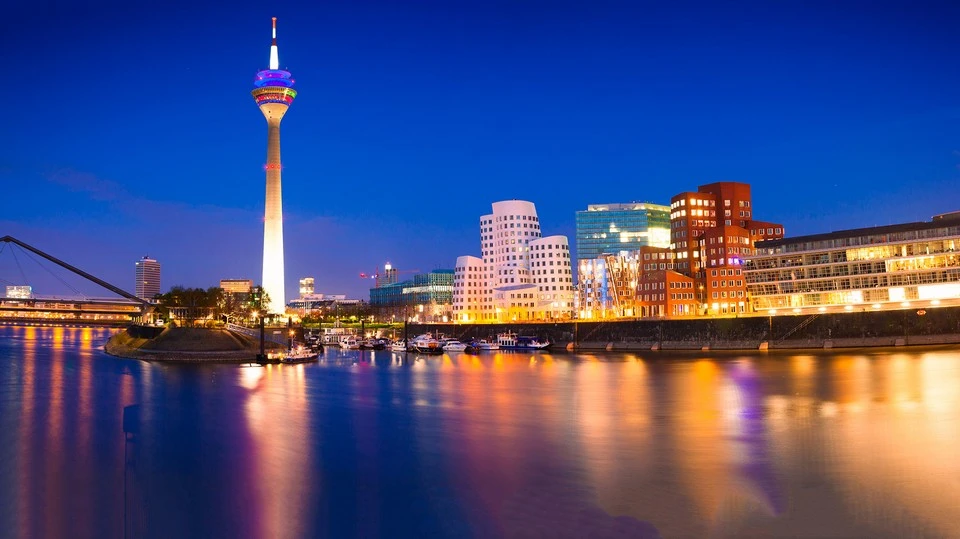 dusseldorf şehir rehberi