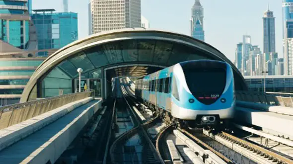 Dubai Şehir Rehberi 8 kırmızı metro hattı