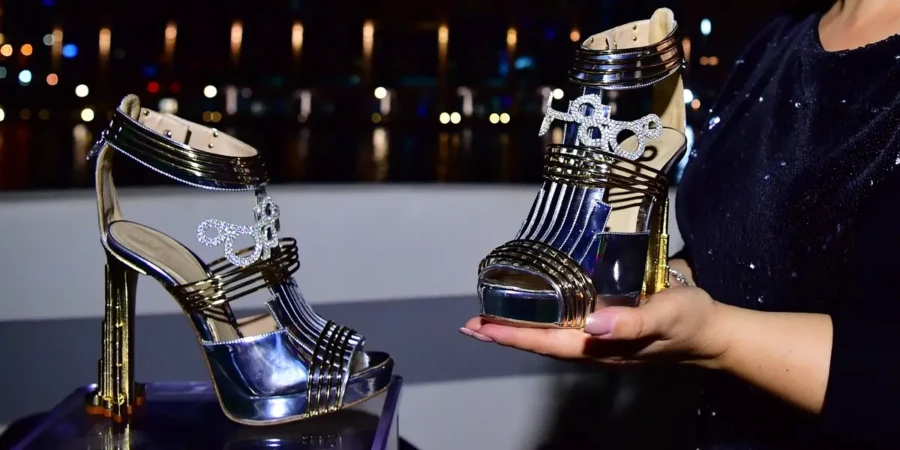 uluslararası ayakkabı fuarında sergilenen kadın footwear koleksiyonları